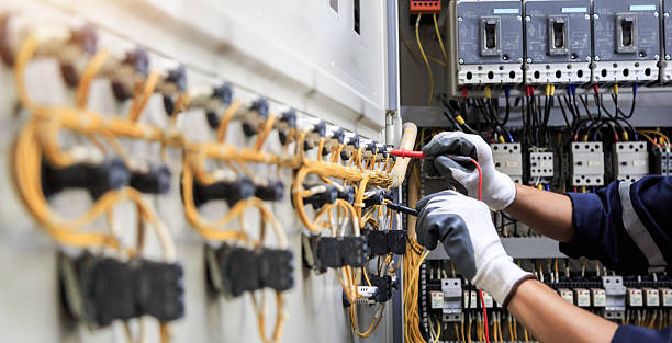 Professional Electrician technician working in Lockland, OH
